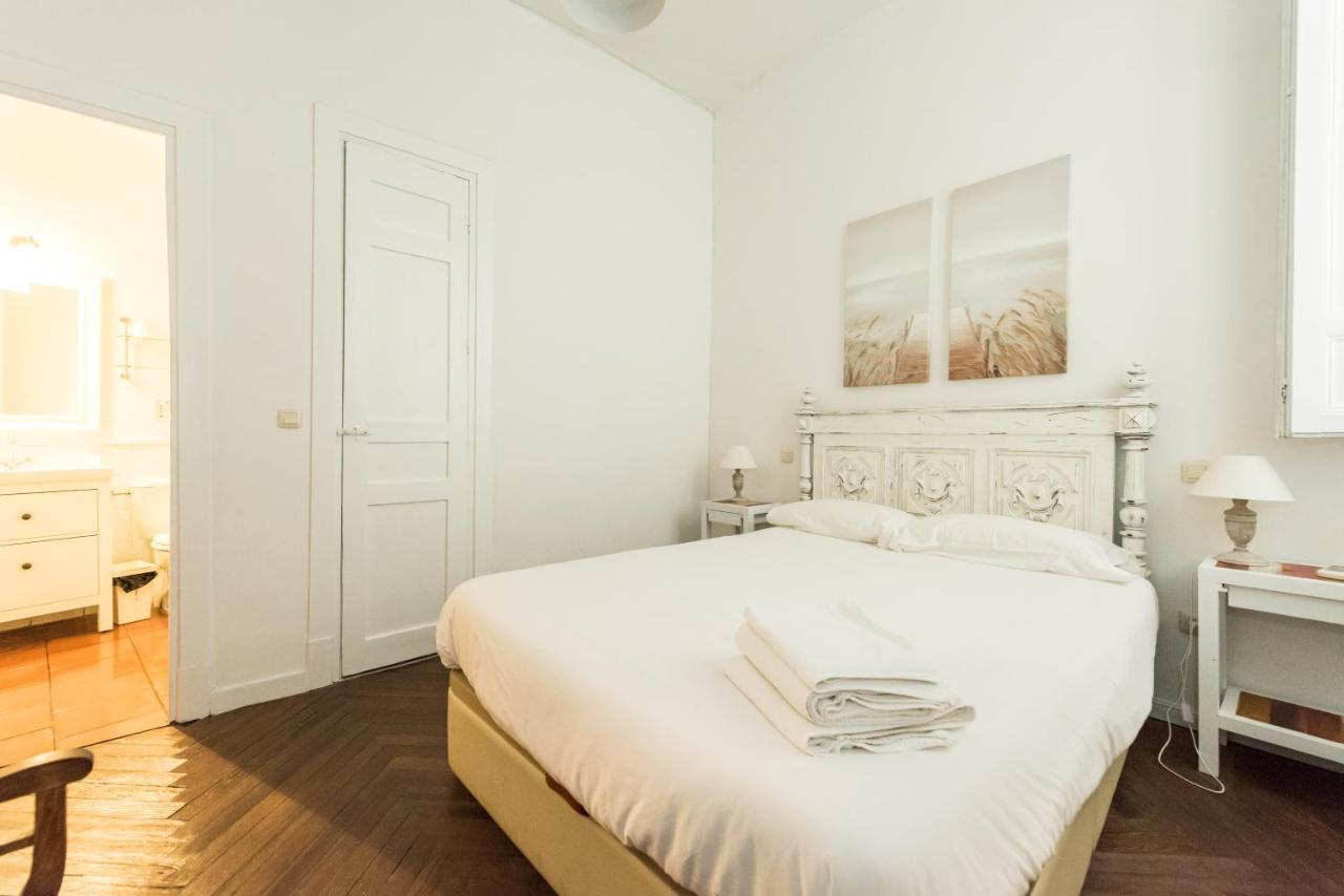 Apartamentos Madrid Centro W Eksteriør billede